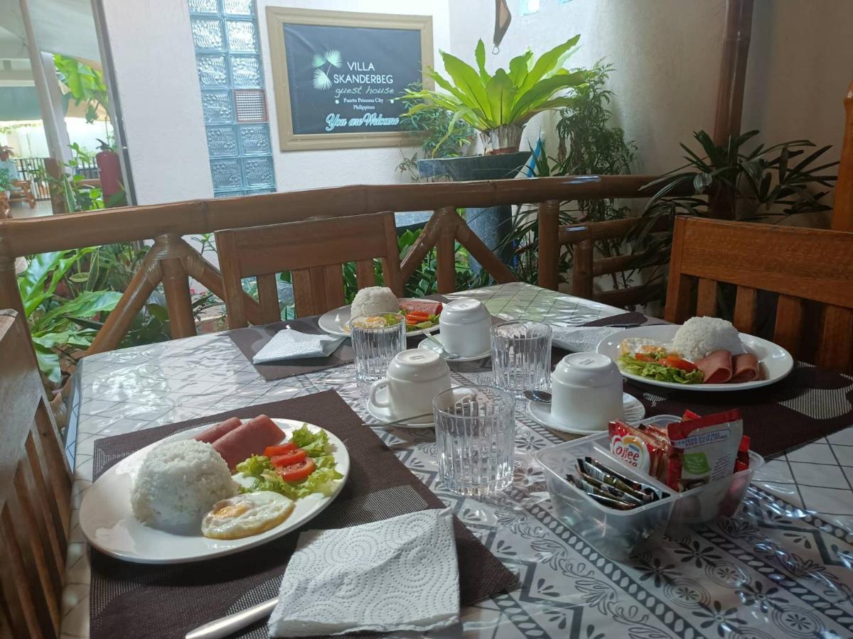 Villa Skanderbeg Guest House Puerto Princesa Εξωτερικό φωτογραφία