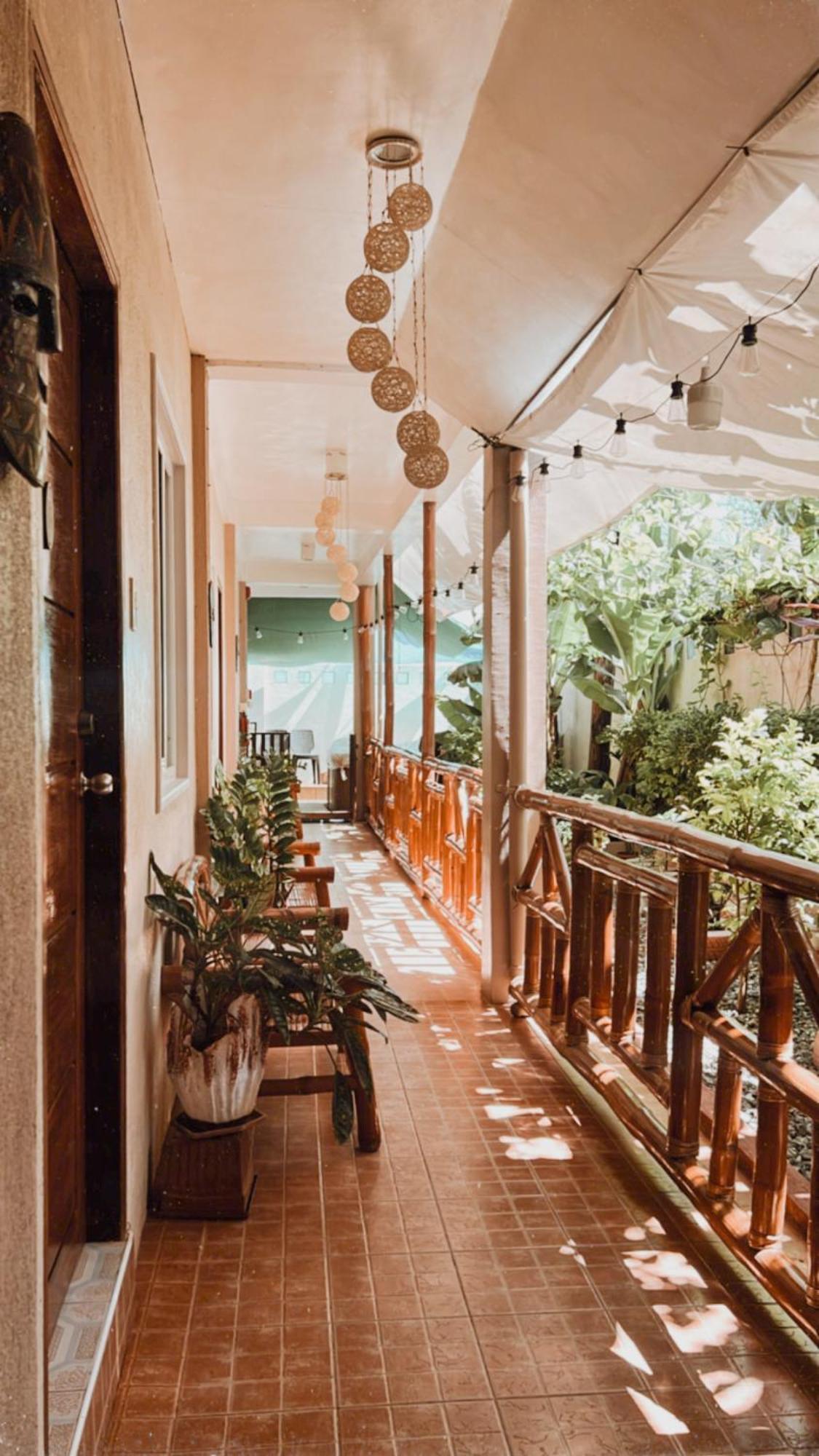 Villa Skanderbeg Guest House Puerto Princesa Εξωτερικό φωτογραφία
