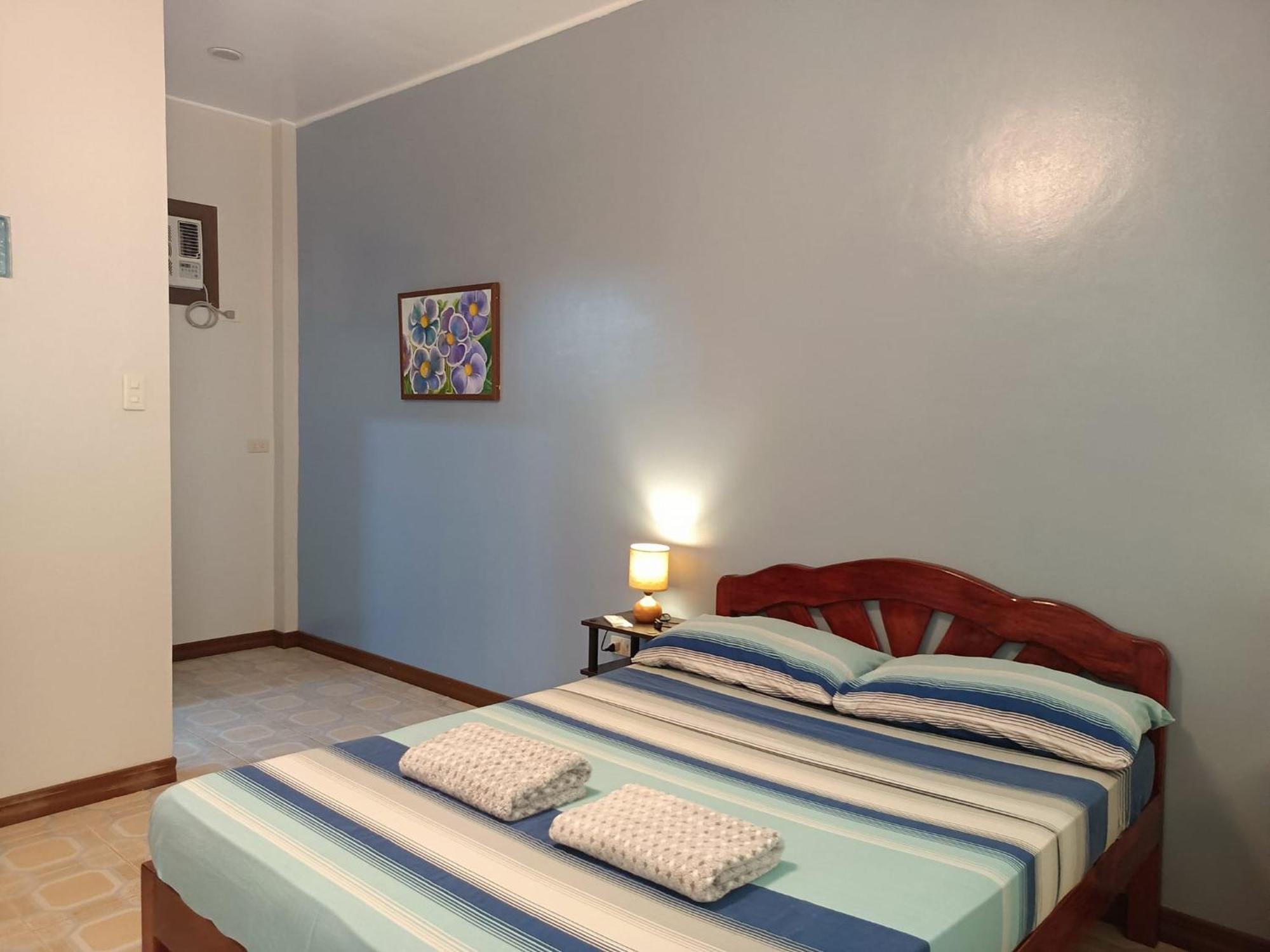 Villa Skanderbeg Guest House Puerto Princesa Εξωτερικό φωτογραφία