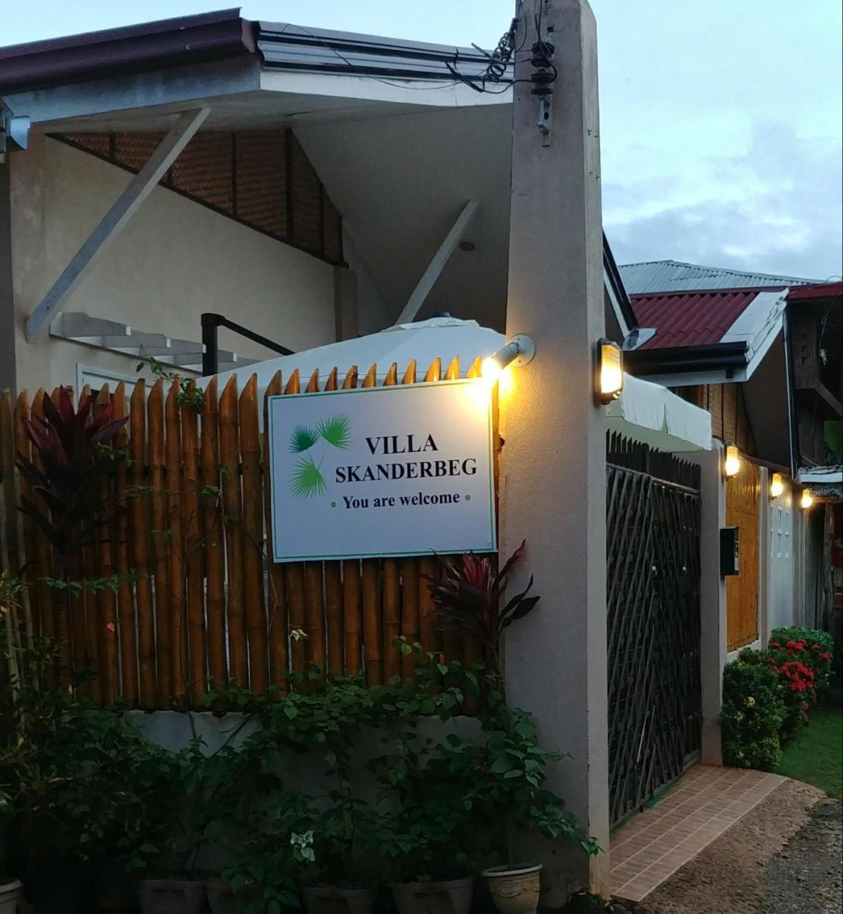 Villa Skanderbeg Guest House Puerto Princesa Εξωτερικό φωτογραφία