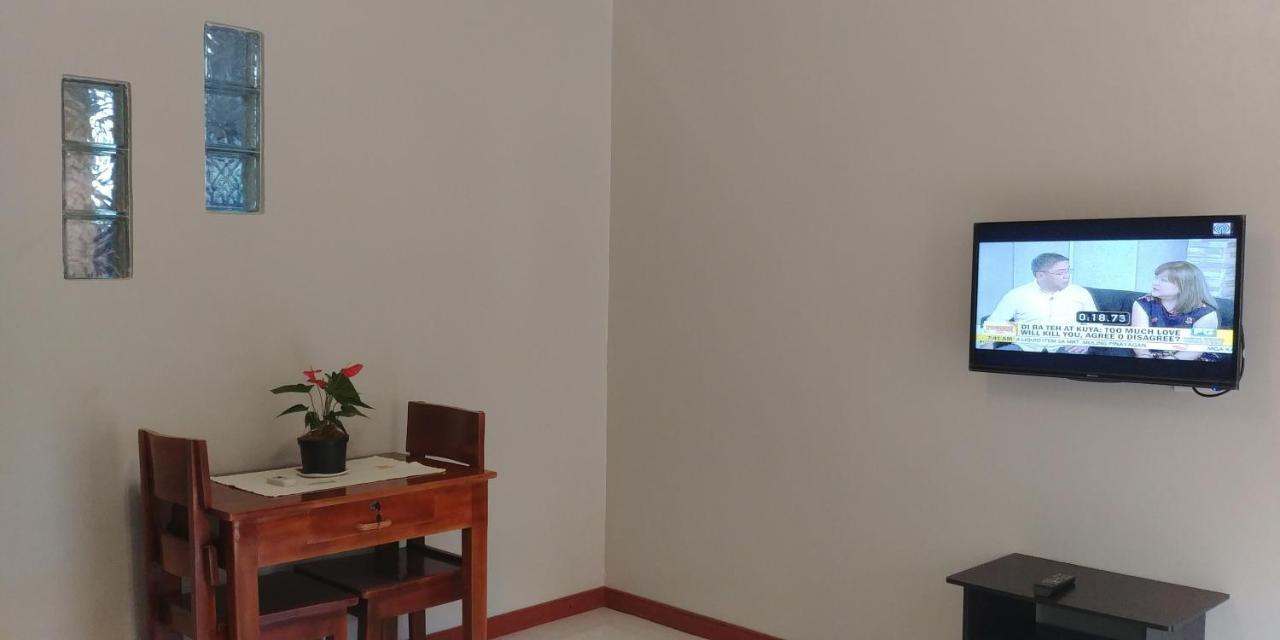 Villa Skanderbeg Guest House Puerto Princesa Δωμάτιο φωτογραφία